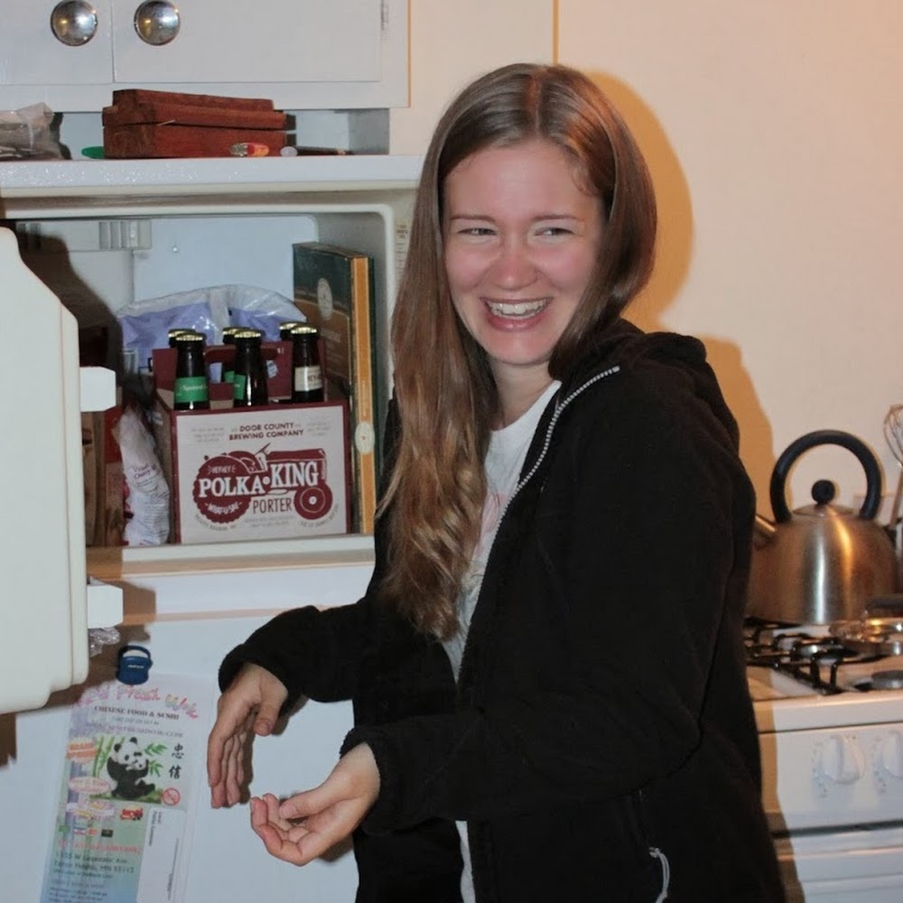 Meet your Posher, Emmi